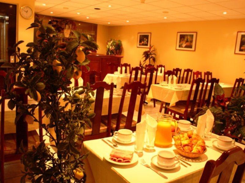 Belta Hotel Paris Restaurant foto